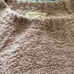 La Hearts Soft Textured Sweater in Light Pink